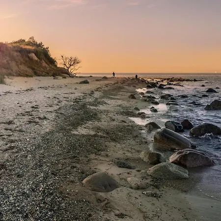 Daire Beltblick 19 - Exklusive Mit Garten Und Meerblick Fehmarn